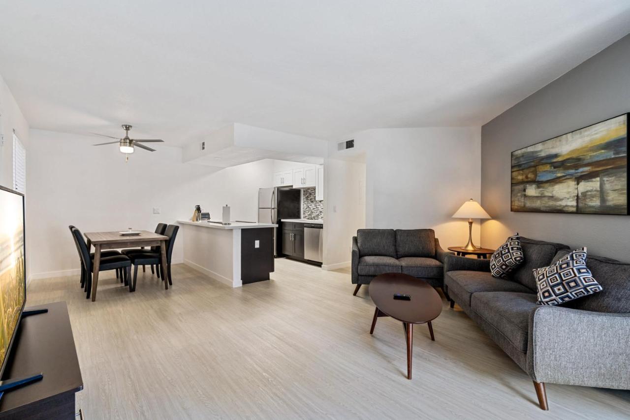 Newly Renovated 2Br Apartment W Pool By Stay Gia Phoenix Dış mekan fotoğraf